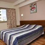 Elysso Hotell