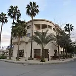 Elysso Hotel