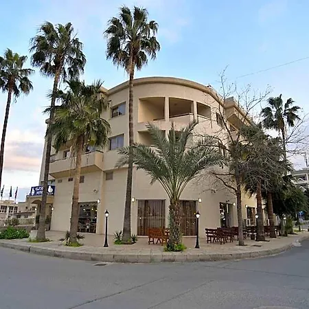 Hotel Elysso 2*