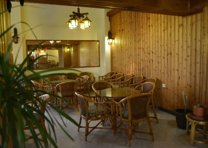 Hotell Elysso Larnaca